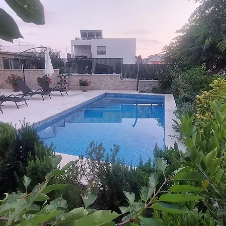 Apartments Plavi&Zuti Zaboric Exterior photo