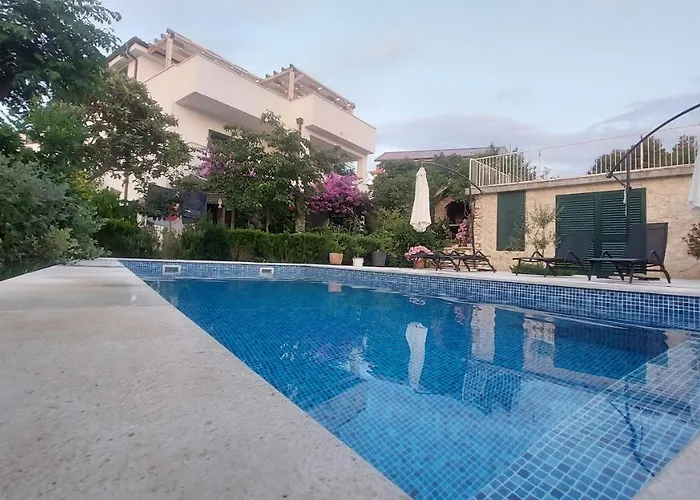 Apartments Plavi&Zuti
