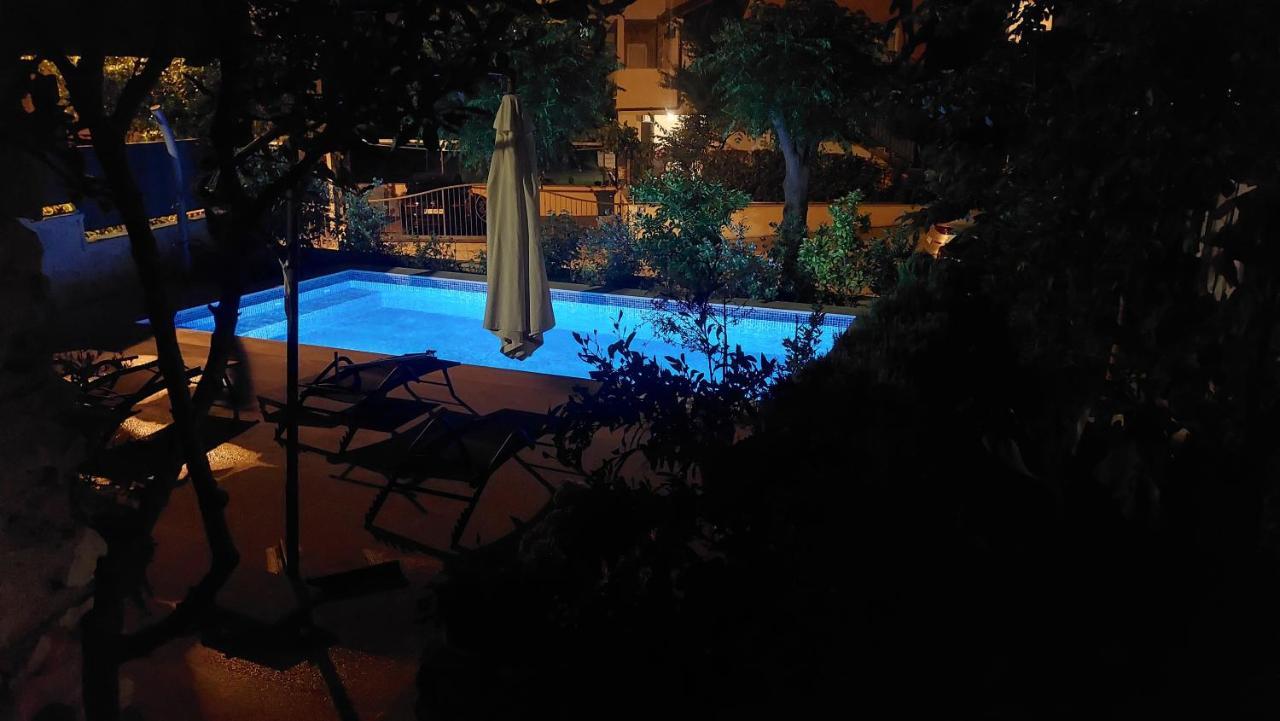 Plavi&zuti Apartment Zaboric